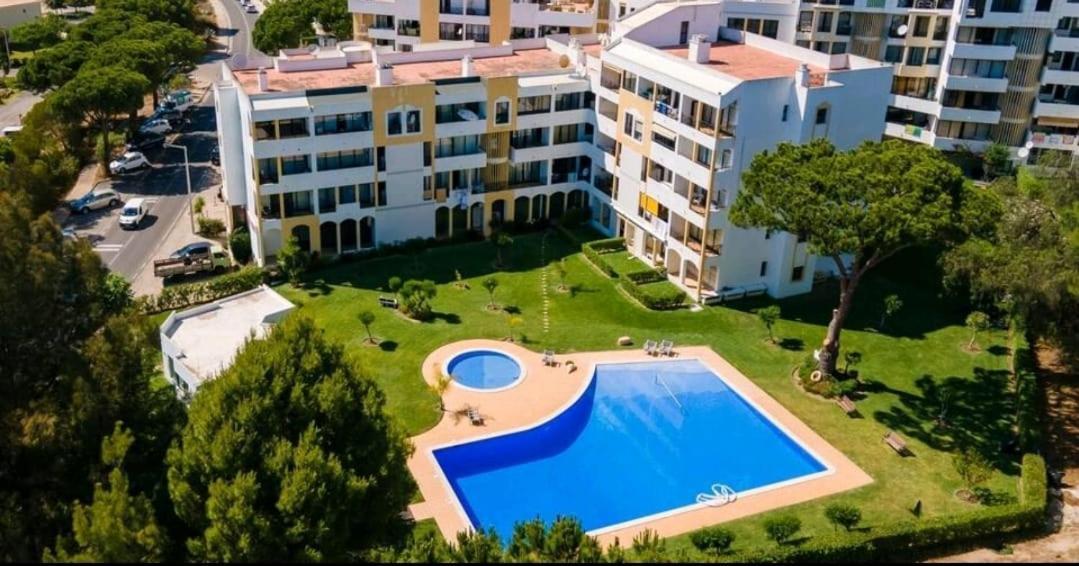 Vilamoura - Spacious With Swimming Pool & View Exterior photo